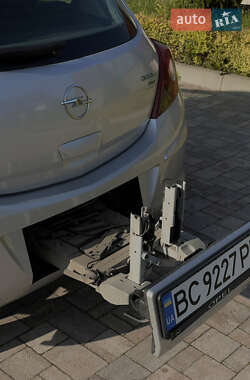 Хэтчбек Opel Corsa 2008 в Львове