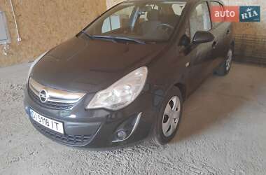 Хетчбек Opel Corsa 2013 в 