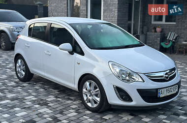 Хетчбек Opel Corsa 2013 в Чернігові