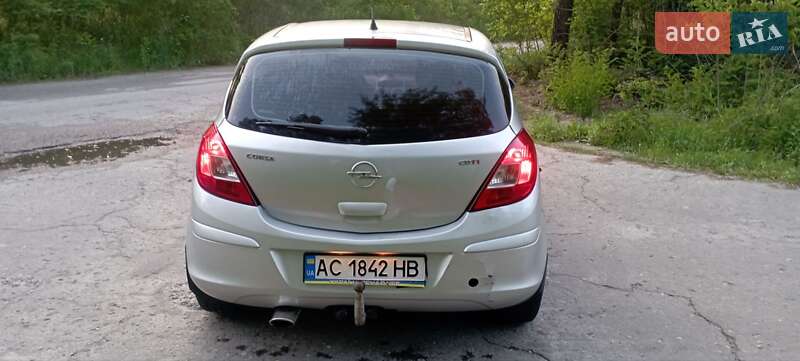 Хэтчбек Opel Corsa 2009 в Ковеле