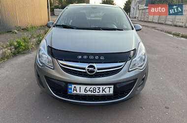 Хэтчбек Opel Corsa 2012 в 