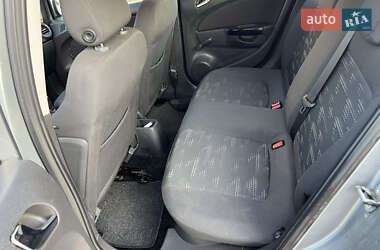 Хэтчбек Opel Corsa 2012 в 