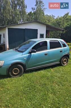 Хэтчбек Opel Corsa 2003 в Стрые