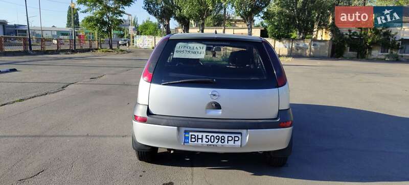 Хэтчбек Opel Corsa 2002 в Одессе