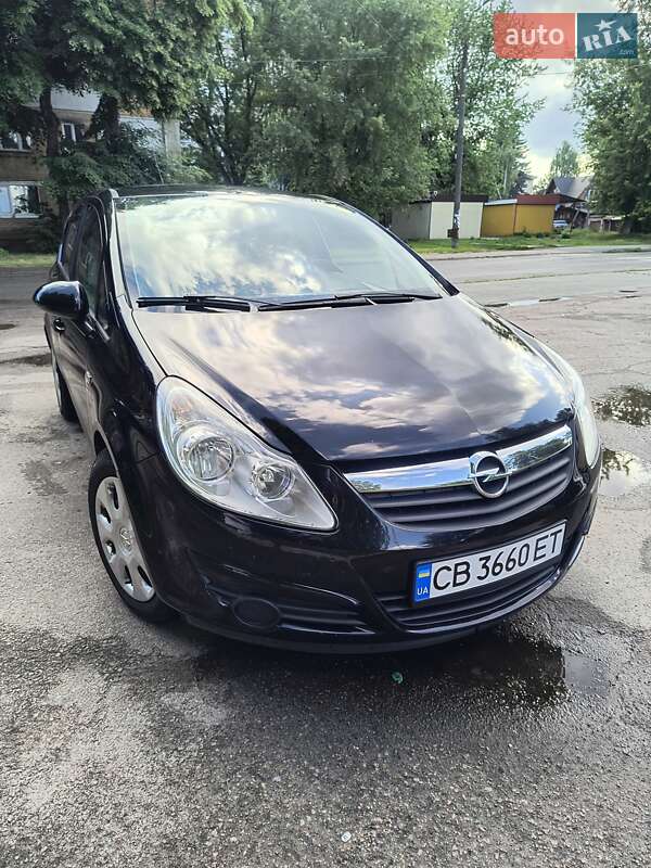 Хэтчбек Opel Corsa 2009 в Чернигове