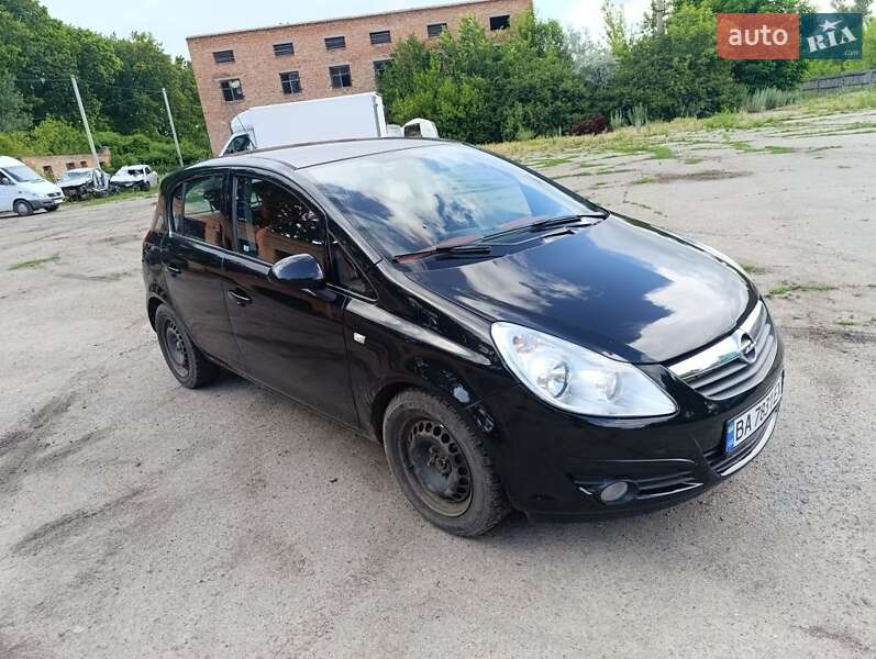 Хэтчбек Opel Corsa 2008 в Кременчуге