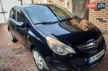 Хэтчбек Opel Corsa 2012 в 