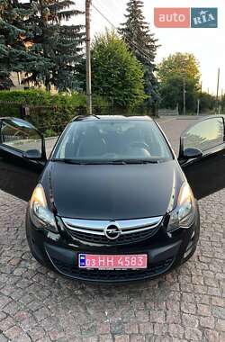 Хэтчбек Opel Corsa 2014 в 