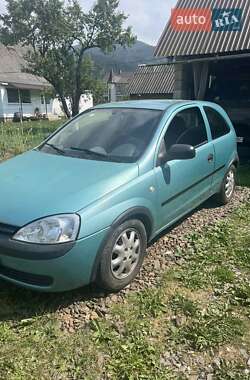 Хэтчбек Opel Corsa 2003 в Яремче