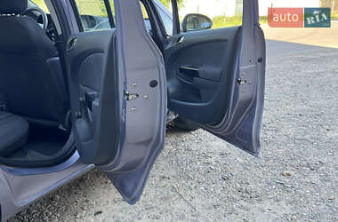 Хэтчбек Opel Corsa 2007 в 