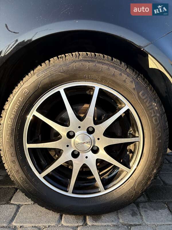 Хетчбек Opel Corsa 2009 в Івано-Франківську