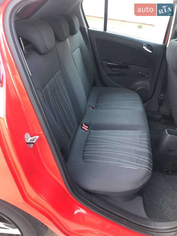 Хэтчбек Opel Corsa 2008 в Ивано-Франковске