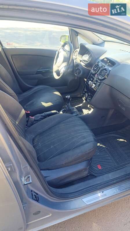 Хэтчбек Opel Corsa 2011 в Любомле фото 8 Хэтчбек Opel Corsa 2011 в Любомле