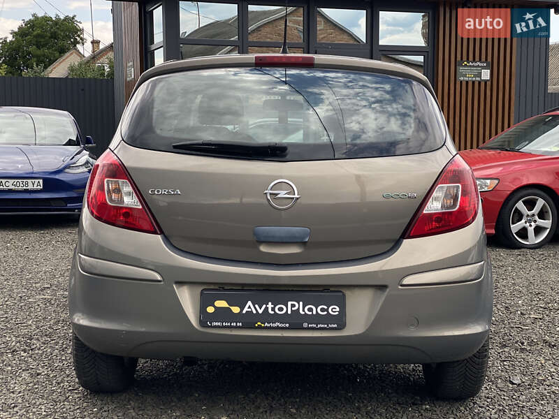 Хэтчбек Opel Corsa 2011 в Луцке