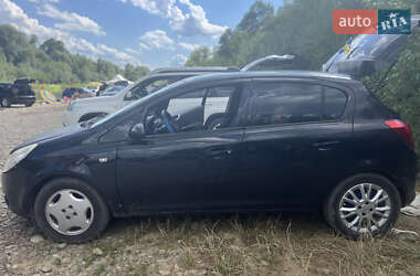 Хэтчбек Opel Corsa 2009 в Стрые