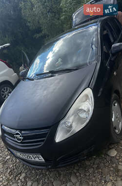Хэтчбек Opel Corsa 2009 в 