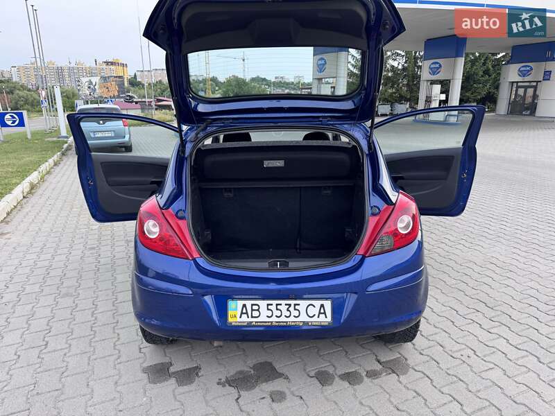 Хетчбек Opel Corsa 2009 в Хмельницькому