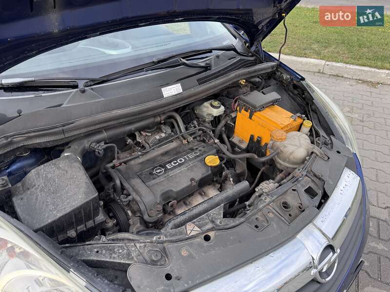 Хетчбек Opel Corsa 2009 в Хмельницькому