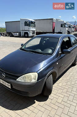 Хэтчбек Opel Corsa 2001 в Иршаве