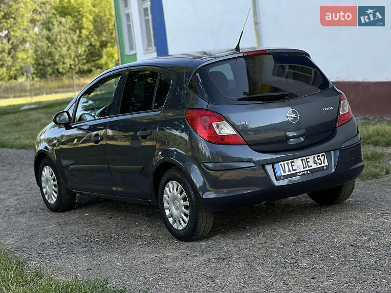 Хетчбек Opel Corsa 2006 в Вапнярці