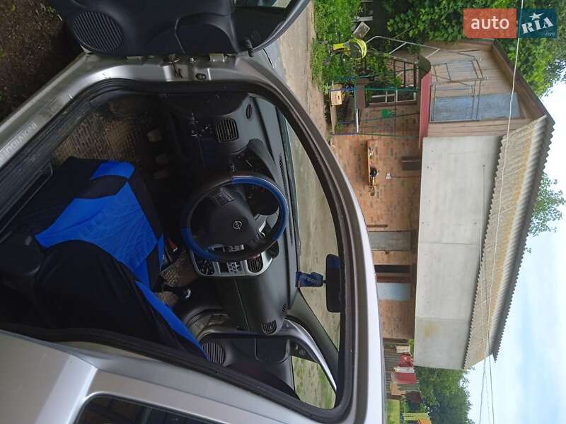 Хэтчбек Opel Corsa 2003 в Прилуках фото 5 Хэтчбек Opel Corsa 2003 в Прилуках