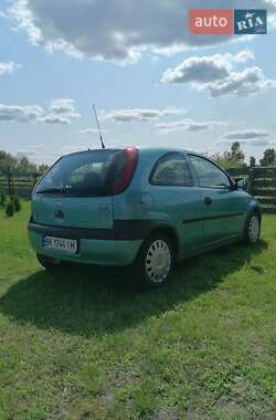 Хэтчбек Opel Corsa 2002 в 