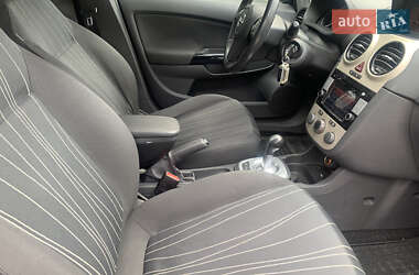 Хэтчбек Opel Corsa 2007 в 