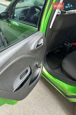 Хэтчбек Opel Corsa 2016 в 