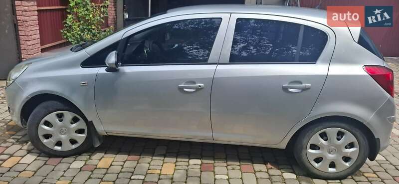 Хетчбек Opel Corsa 2008 в Івано-Франківську фото 19 Хетчбек Opel Corsa 2008 в Івано-Франківську