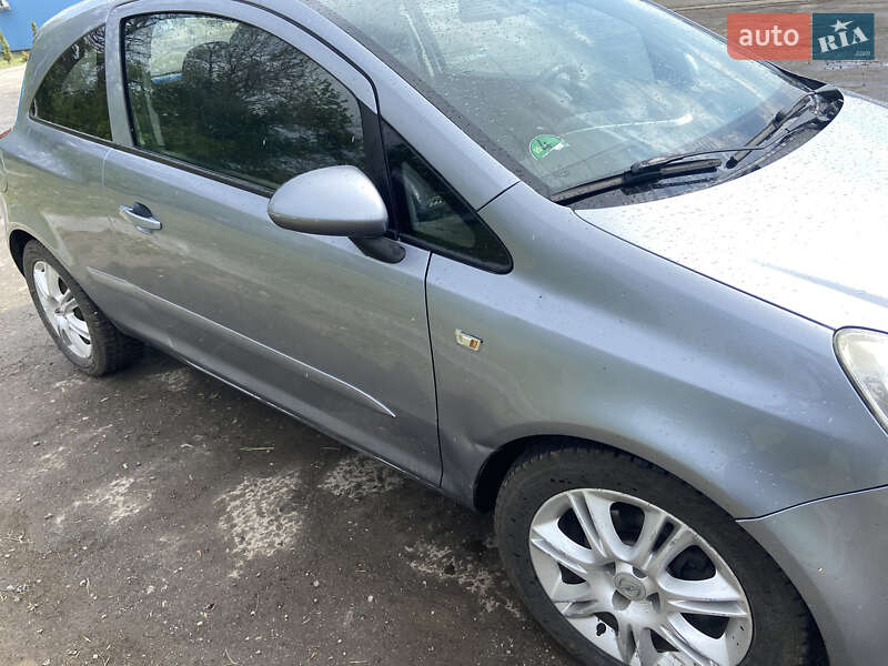 Хетчбек Opel Corsa 2006 в Хмельницькому