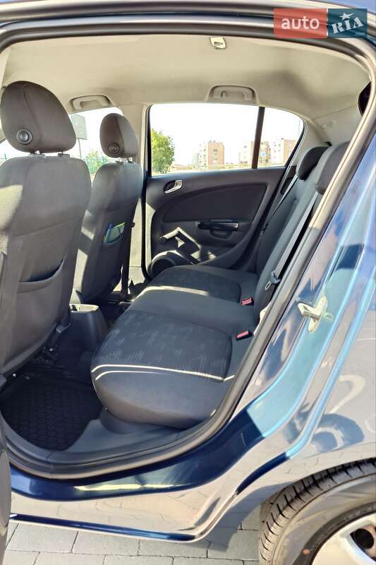 Хэтчбек Opel Corsa 2014 в Одессе