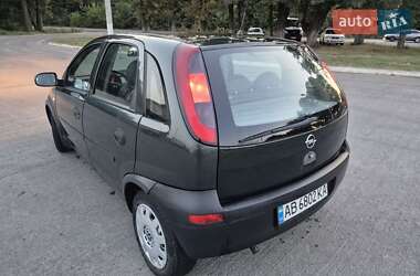 Хэтчбек Opel Corsa 2002 в 