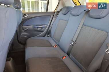 Хэтчбек Opel Corsa 2007 в 