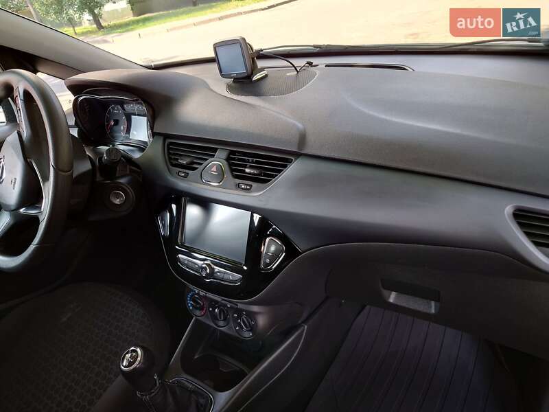 Хэтчбек Opel Corsa 2017 в Киеве