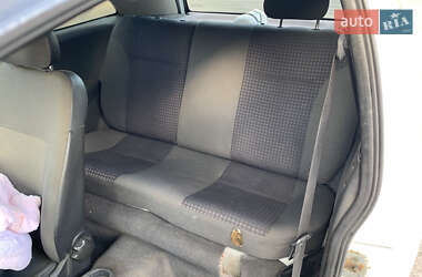 Хэтчбек Opel Corsa 2004 в 