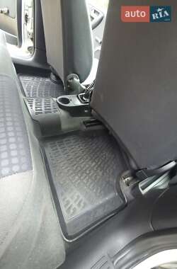 Хэтчбек Opel Corsa 2002 в 