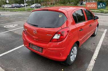 Хэтчбек Opel Corsa 2008 в 