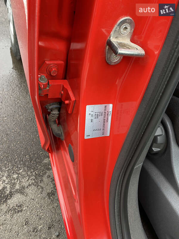 Хэтчбек Opel Corsa 2008 в Ровно