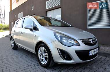 Хэтчбек Opel Corsa 2013 в 