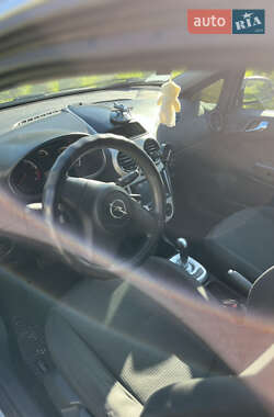 Хетчбек Opel Corsa 2008 в 