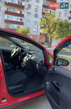 Хэтчбек Opel Corsa 2008 в 