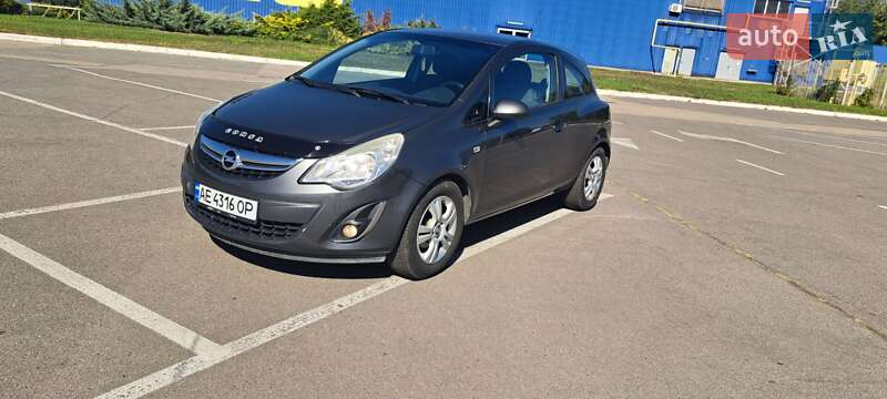 Opel Corsa 2011 Opel Corsa 2011