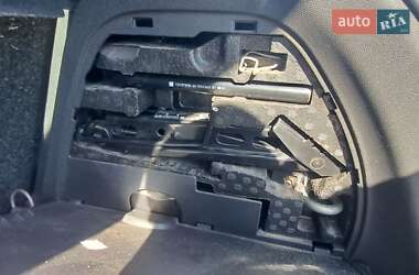 Хэтчбек Opel Corsa 2011 в 
