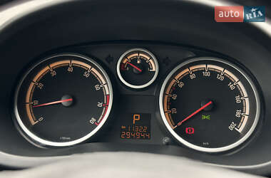 Хэтчбек Opel Corsa 2008 в 