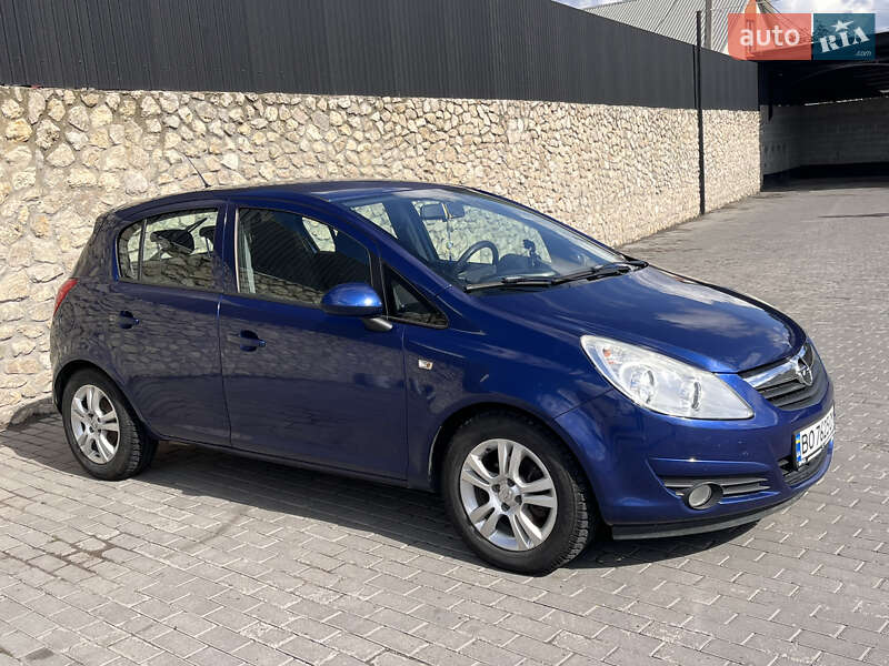 Хэтчбек Opel Corsa 2008 в Тернополе