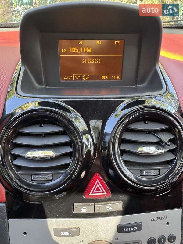 Хетчбек Opel Corsa 2009 в Запоріжжі