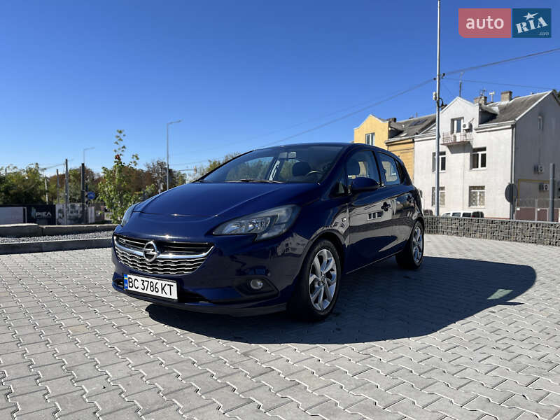 Хэтчбек Opel Corsa 2014 в 