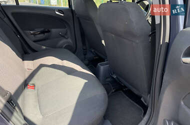Хэтчбек Opel Corsa 2007 в 