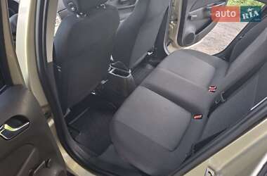 Хэтчбек Opel Corsa 2008 в 