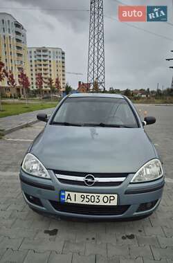 Хэтчбек Opel Corsa 2006 в Буче